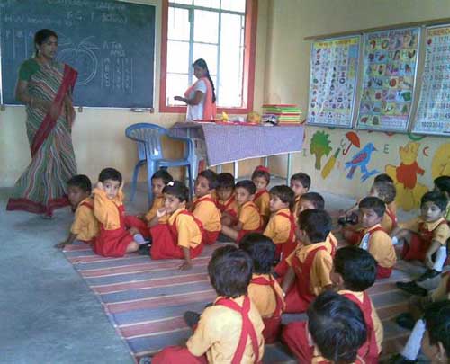 Kindergarten class in Bamhani Base Centre